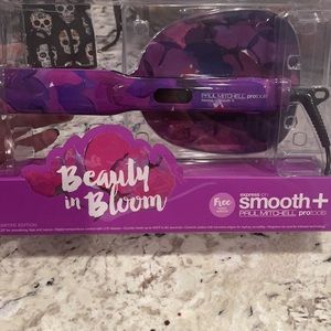 Limited edition Paul Mitchell flat iron beauty in bloom.